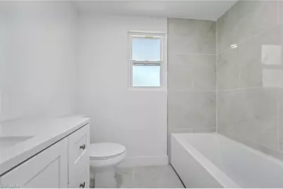 160 Francis Dr NE, Port Charlotte, FL 33952 - Photo 15
