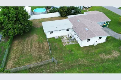 160 Francis Dr NE, Port Charlotte, FL 33952 - Photo 19