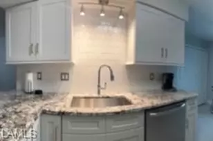 28750 Diamond Dr, Bonita Springs, FL 34134 - Photo 7
