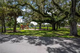 160 Curry St, Labelle, FL 33935 - Photo 19