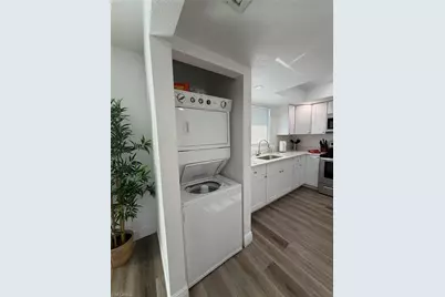 2811 SE 15th Pl #202, Cape Coral, FL 33904 - Photo 17