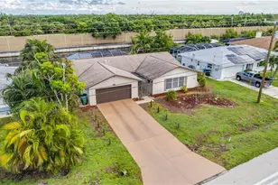 2243 Everest Pkwy, Cape Coral, FL 33904 - Photo 43