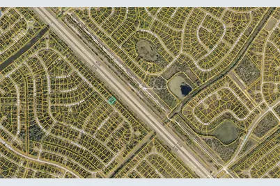 1132216543 Hampshire Cir, North Port, FL 34288 - Photo 3