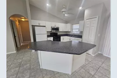 1144 NW 5th Pl, Cape Coral, FL 33993 - Photo 5