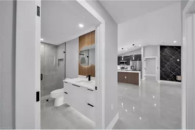 2124 NE 16th Pl, Cape Coral, FL 33909 - Photo 23