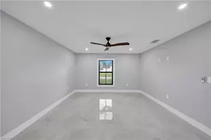 2124 NE 16th Pl, Cape Coral, FL 33909 - Photo 15
