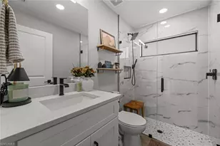 322 NW 5th St, Cape Coral, FL 33993 - Photo 27
