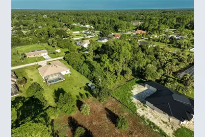 708 Hamilton Ave, Lehigh Acres, FL 33972 - Photo 15