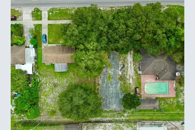1003 New Market Rd W, Immokalee, FL 34142 - Photo 9