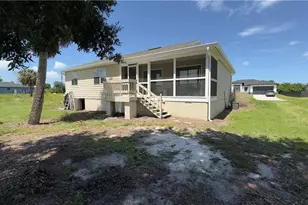 824 Frederick Reid St E, Lehigh Acres, FL 33974 - Photo 13