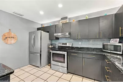 1705 SE 21st Ter, Cape Coral, FL 33990 - Photo 13