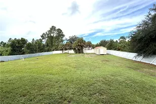 401 Prospect Ave, Lehigh Acres, FL 33972 - Photo 17
