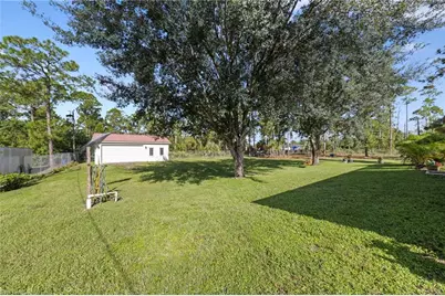 1111 Calvin Ave, Lehigh Acres, FL 33972 - Photo 37