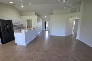 839 Lamar St E, Lehigh Acres, FL 33974 - Photo 7