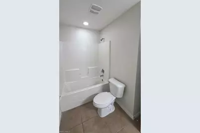 839 Lamar St E, Lehigh Acres, FL 33974 - Photo 11