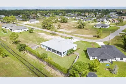 2602 NW 20th Ter, Cape Coral, FL 33993 - Photo 31