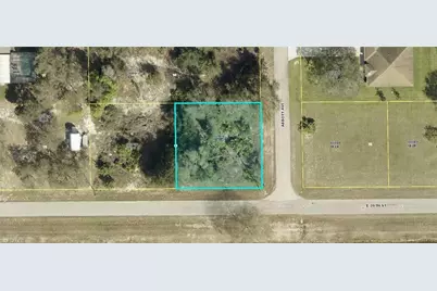 4307 20th St E, Alva, FL 33920 - Photo 1