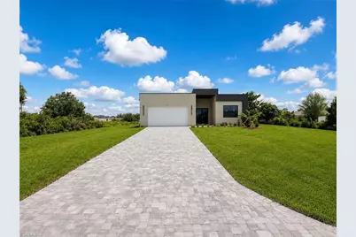 448 Rajah St, Lehigh Acres, FL 33974 - Photo 3
