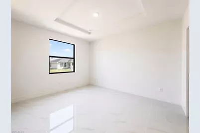 117 NW 13th St, Cape Coral, FL 33993 - Photo 7