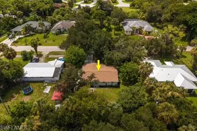 2018 Flamingo Dr, North Fort Myers, FL 33917 - Photo 25