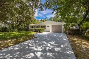2018 Flamingo Dr, North Fort Myers, FL 33917 - Photo 1