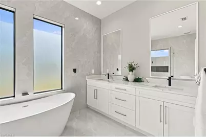 516 NW 35th Pl, Cape Coral, FL 33993 - Photo 17