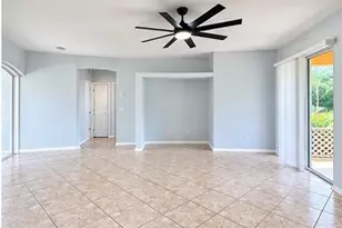 4610 SW 16th Pl, Cape Coral, FL 33914 - Photo 3