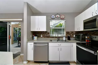 97 Blackstone Dr, Fort Myers, FL 33913 - Photo 9