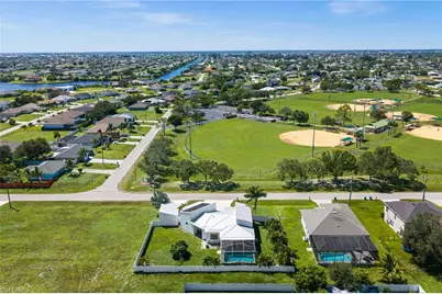 1007 NW 16th Pl, Cape Coral, FL 33993 - Photo 39