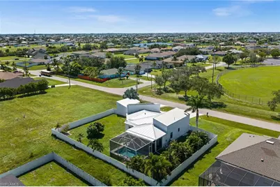1007 NW 16th Pl, Cape Coral, FL 33993 - Photo 37