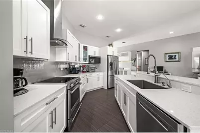 1007 NW 16th Pl, Cape Coral, FL 33993 - Photo 9