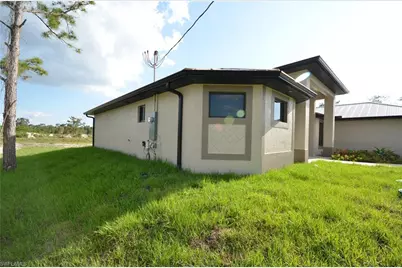 1234 Bermar St, Fort Myers, FL 33913 - Photo 3