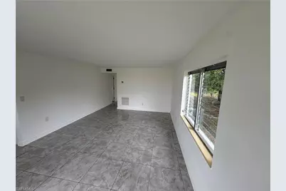 1002 Adams Ave, Lehigh Acres, FL 33936 - Photo 5