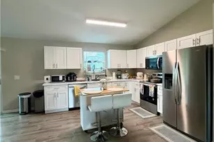 354 Mangonia Ave, Lehigh Acres, FL 33974 - Photo 5