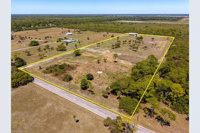 22301 N River Rd, Alva, FL 33920 - Photo 5