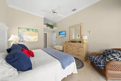 8161 Glenfinnan Cir, Fort Myers, FL 33912 - Photo 7