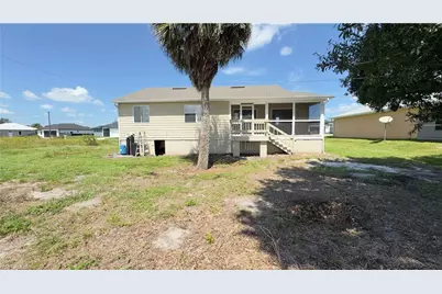 824 Frederick Reid St E, Lehigh Acres, FL 33974 - Photo 7
