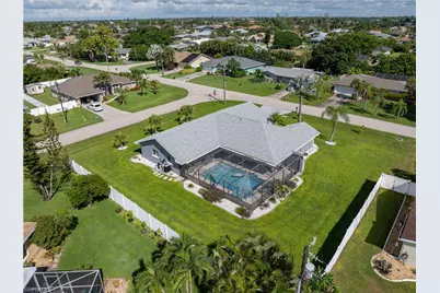 514 SE 34th Ter, Cape Coral, FL 33904 - Photo 3