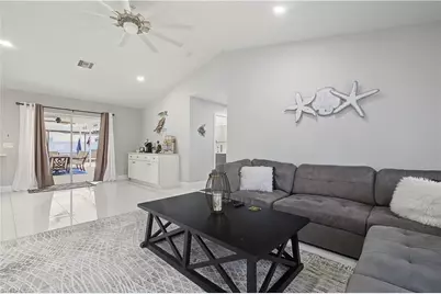 514 SE 34th Ter, Cape Coral, FL 33904 - Photo 15