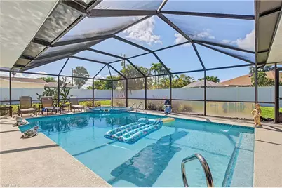 514 SE 34th Ter, Cape Coral, FL 33904 - Photo 5