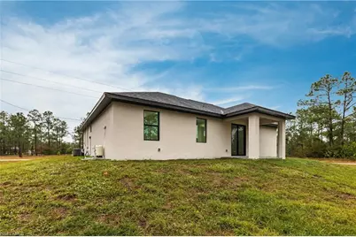3121 32nd St SW, Lehigh Acres, FL 33976 - Photo 37