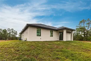 3121 32nd St SW, Lehigh Acres, FL 33976 - Photo 37