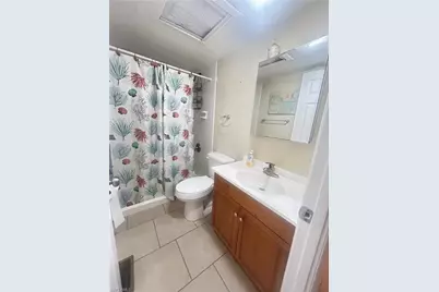 611 Sunset Ln, North Fort Myers, FL 33903 - Photo 9