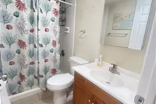 611 Sunset Ln, North Fort Myers, FL 33903 - Photo 9