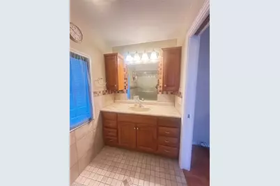 611 Sunset Ln, North Fort Myers, FL 33903 - Photo 17