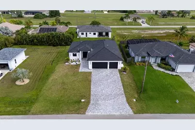 4329 NW 27th Ter, Cape Coral, FL 33993 - Photo 5