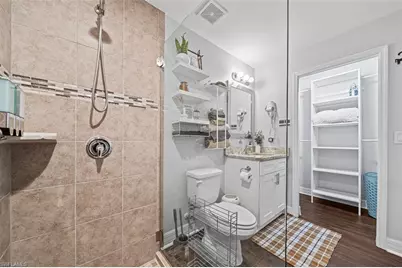 522 NE Van Loon Ln, Cape Coral, FL 33909 - Photo 5