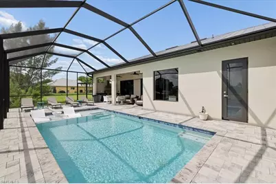 2001 SW 8th Ct, Cape Coral, FL 33991 - Photo 39
