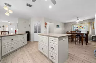 403 SE 28th Terrace, Cape Coral, FL 33904 - Photo 17