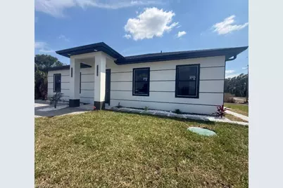 717 Devon St, Lehigh Acres, FL 33974 - Photo 9